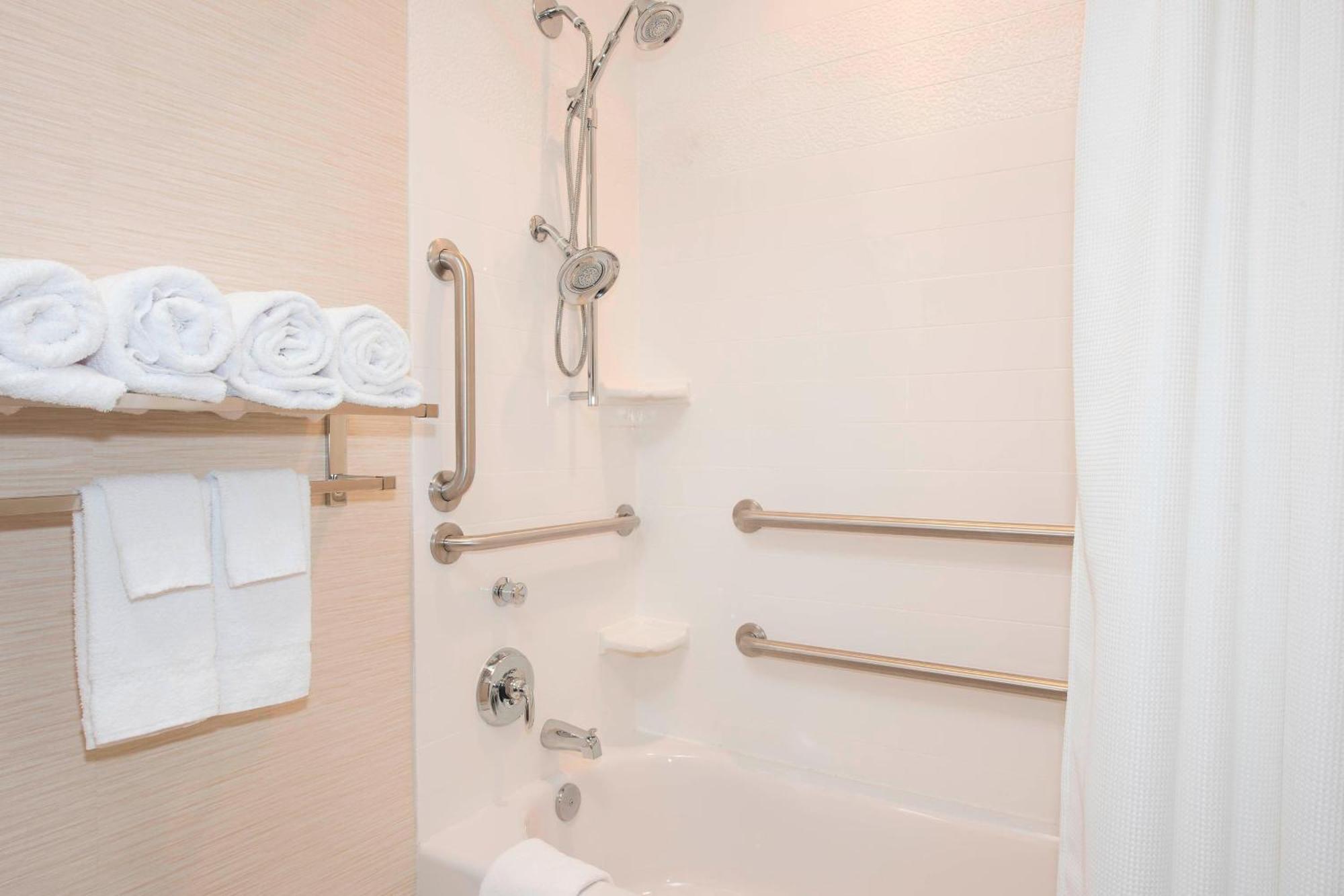 Fairfield Inn & Suites By Marriott Fredericksburg Texas מראה חיצוני תמונה